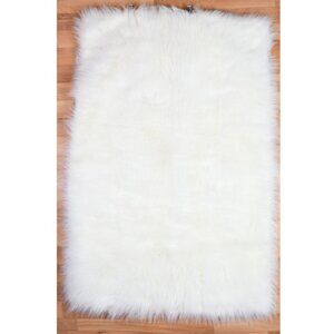 Fluffy White Faux Fur Rug 29"X46"